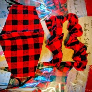 Buffalo Plaid Hair tie and Mask Set